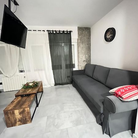 Appartamento Centrico, Luminoso Y Equipado Madrid Esterno foto