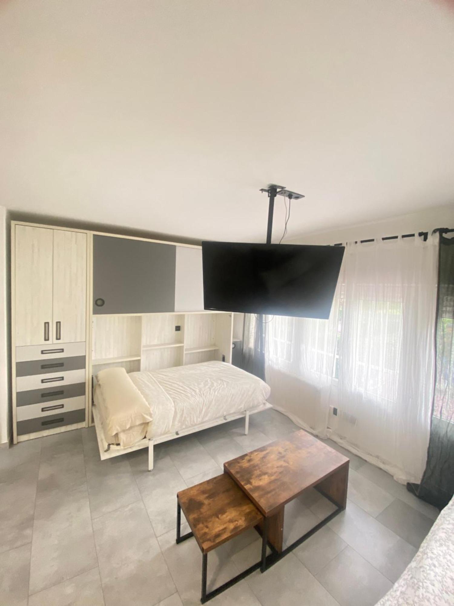 Appartamento Centrico, Luminoso Y Equipado Madrid Esterno foto